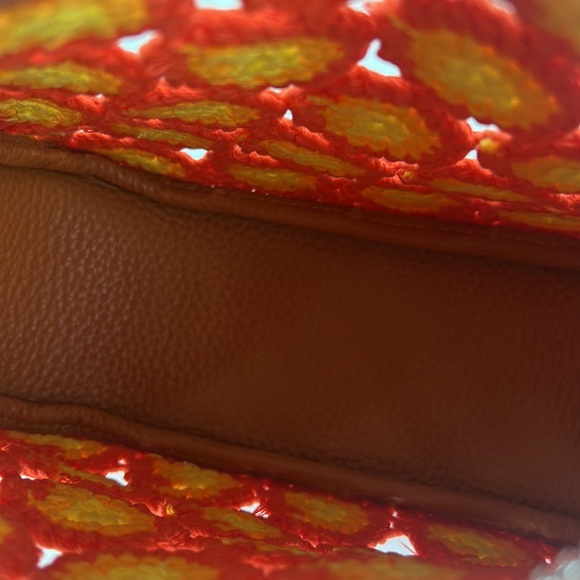 Simon Miller Crochet Snap Shoulder Bag Hibiscus Banana - Picture 9 of 13